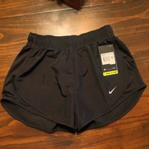 NWT Women’s XS Nike Shorts